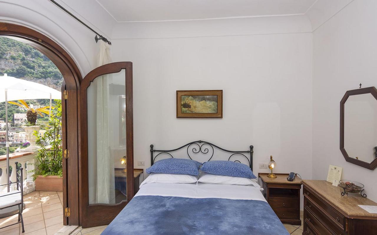 Positano Bb Bed & Breakfast ภายนอก รูปภาพ