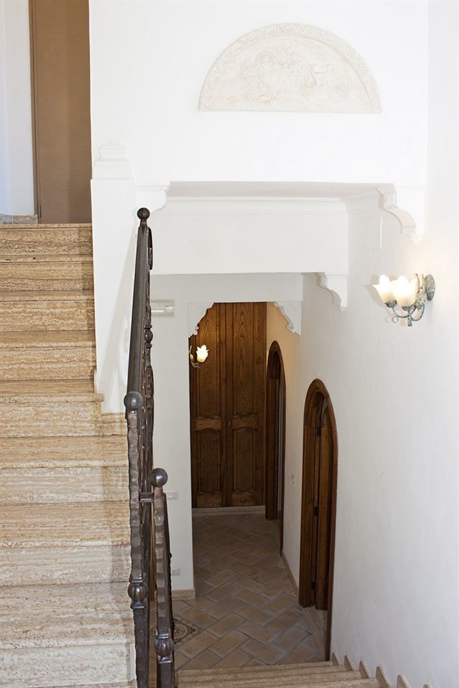 Positano Bb Bed & Breakfast ภายนอก รูปภาพ